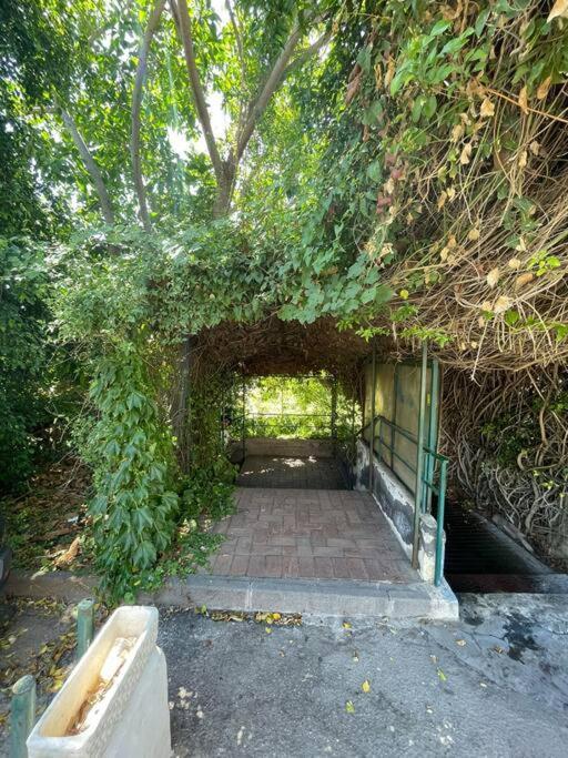 Casa Vacanza Giardini Naxos Taormina Miranaxos Buitenkant foto